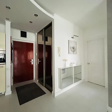 Apartment Marina Bay